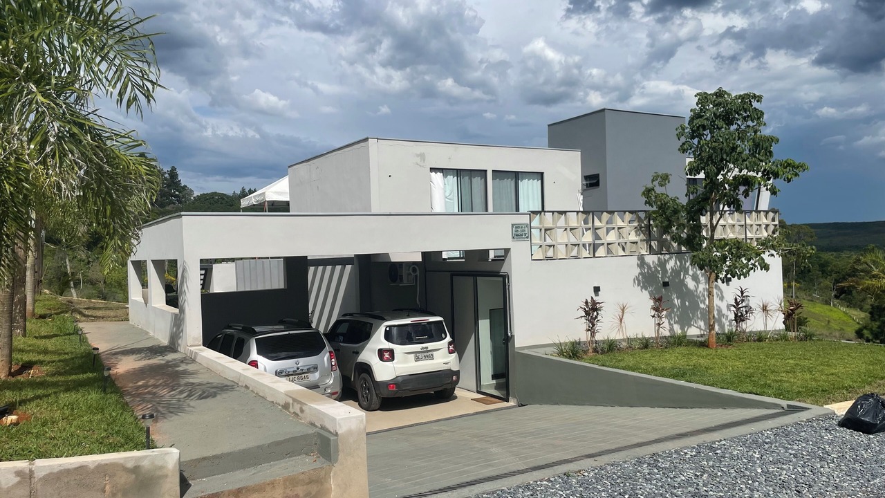 Photo of Outdoor in Park Way