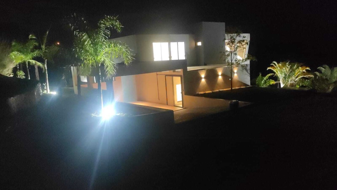 Photo of Outdoor in Park Way