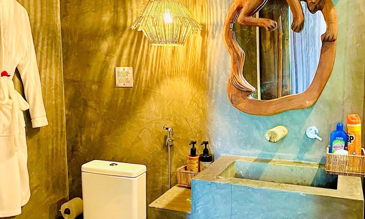 Photo of Bathroom in Atins
