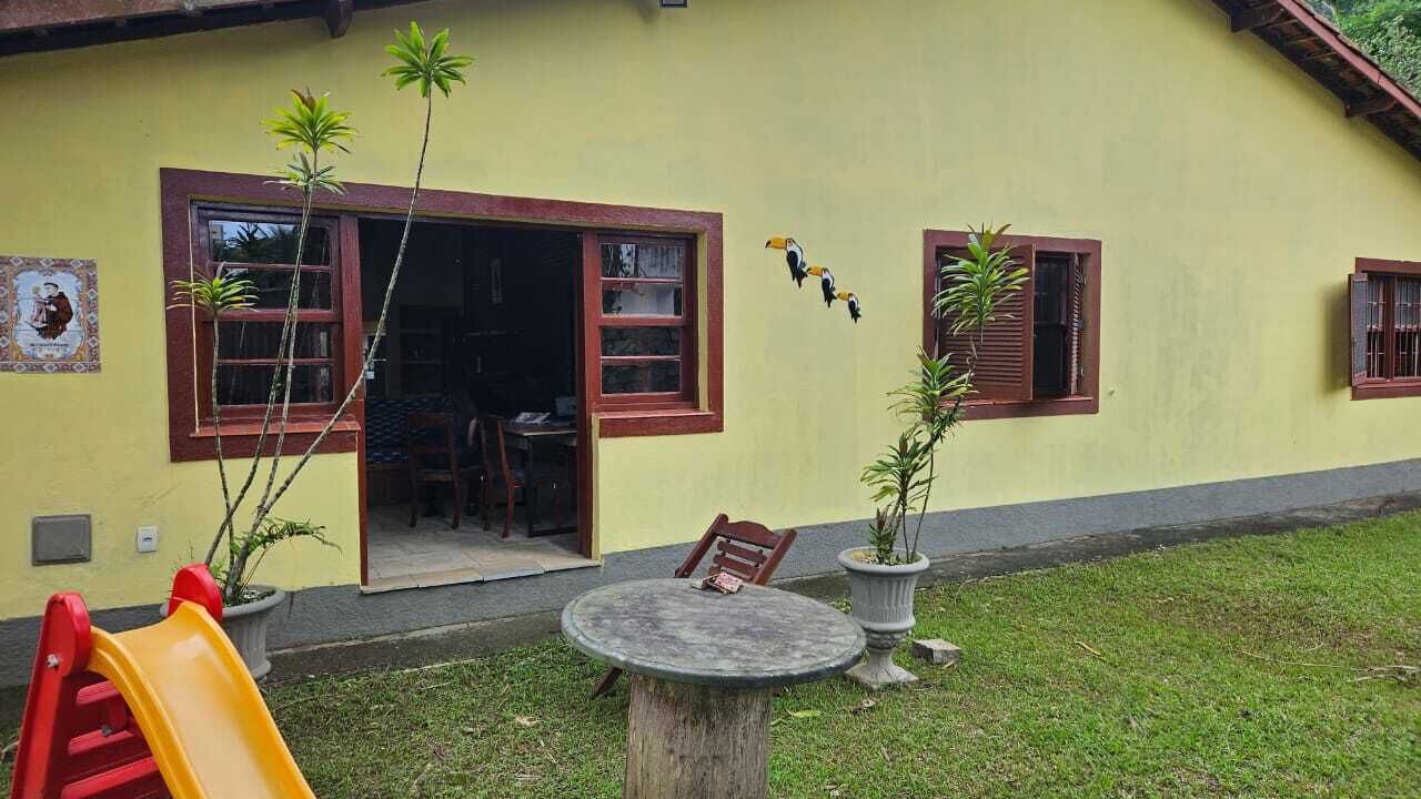 Photo of Patio Balcony in Praia da Enseada