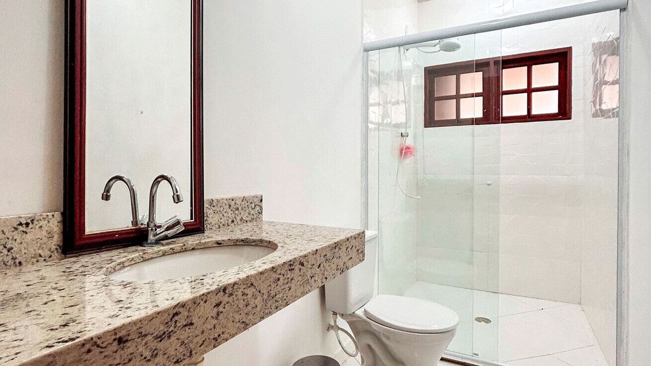 Photo of Bathroom in Santa Luzia