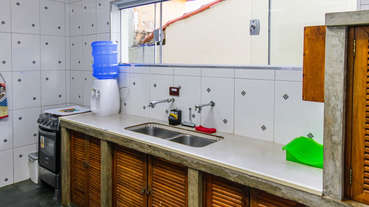 Photo of Kitchen in Praia da Enseada
