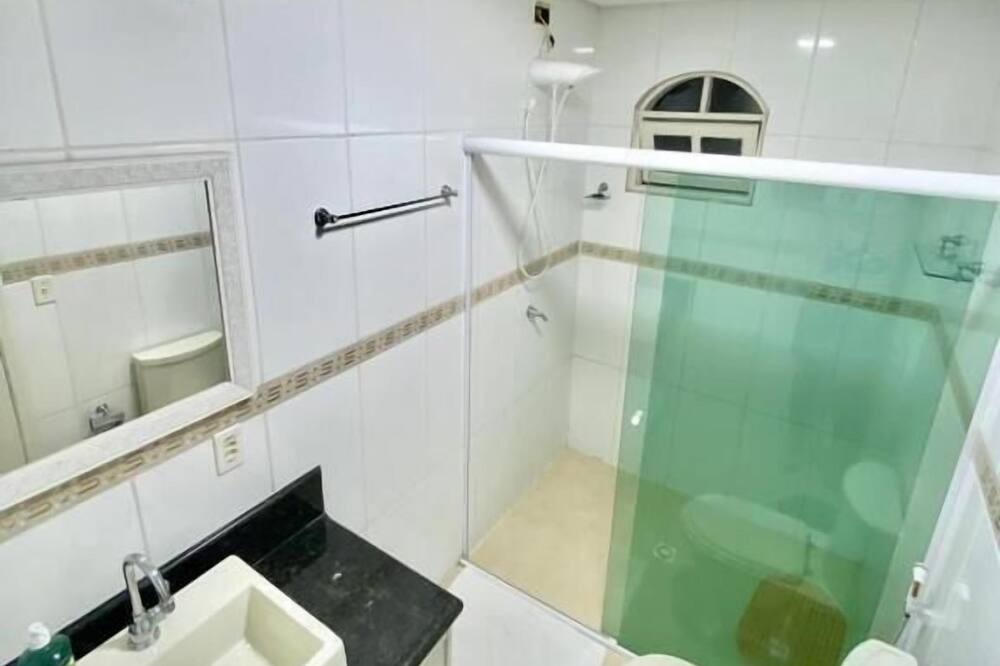 Photo of Bathroom in Balneario Praia do Pernambuco