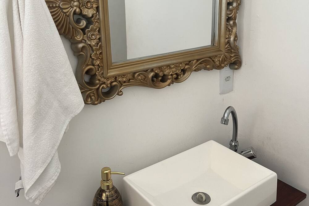 Photo of Bathroom in Itatiba