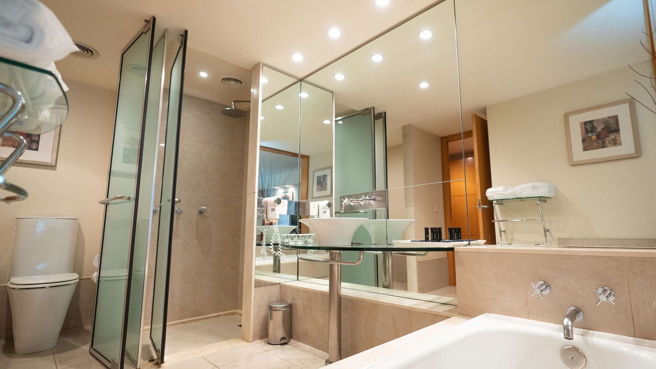 Photo of Bathroom in Microcentro