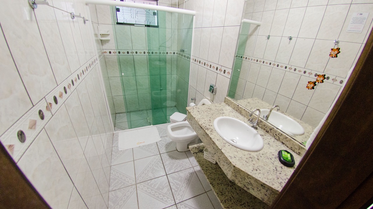 Photo of Bathroom in Praia da Armacao do Itapocoroi