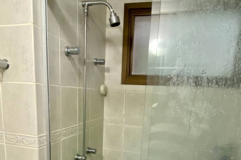 Photo of Bathroom in Petropolis