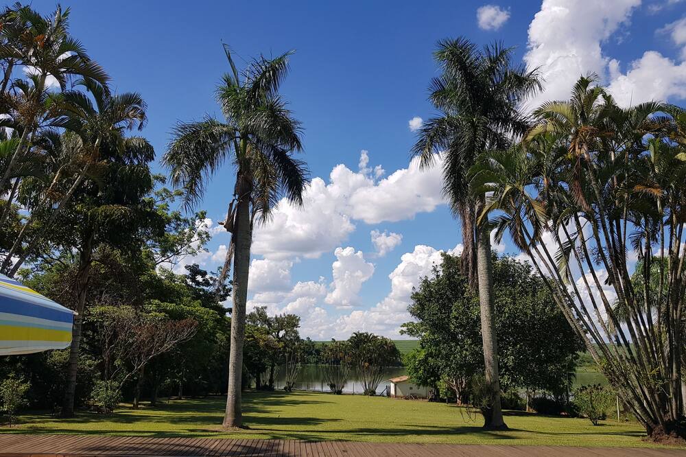 Photo of Outdoor in Americana