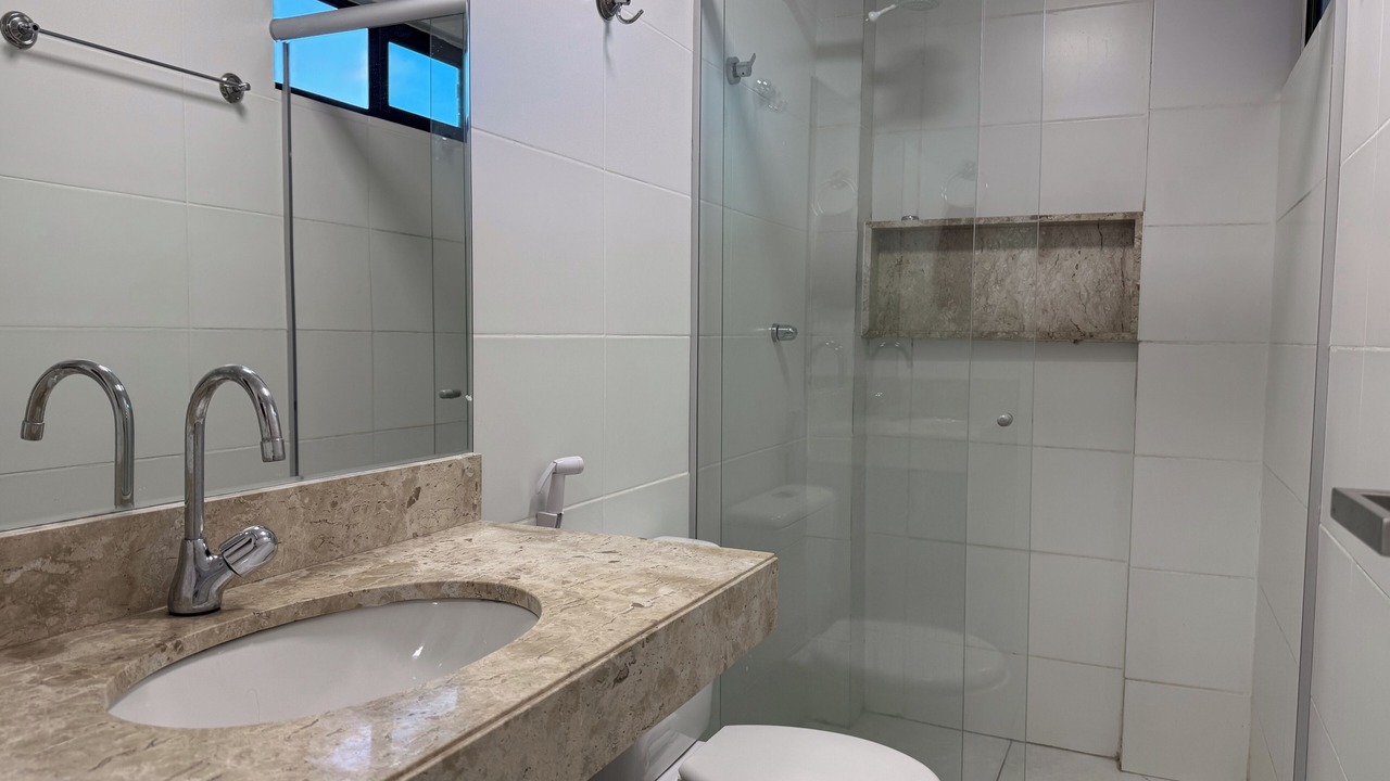 Photo of Bathroom in Poco