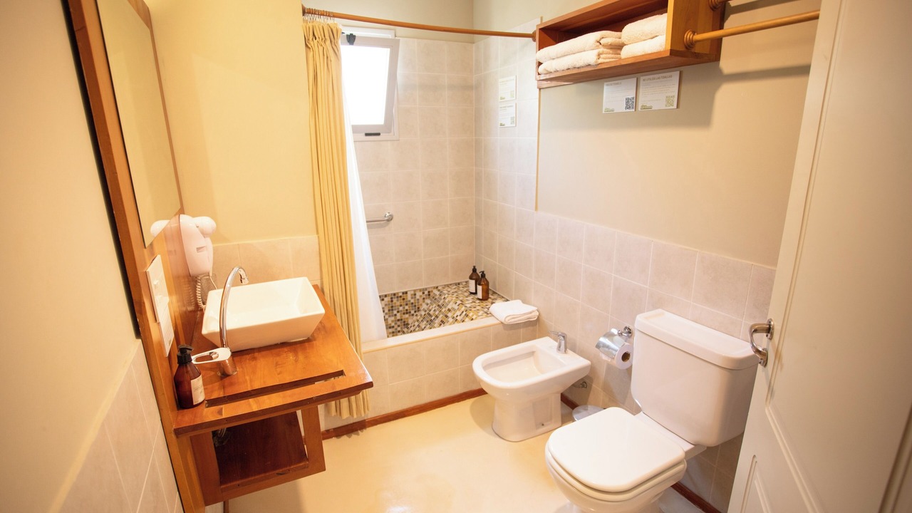 Photo of Bathroom in Puerto Piramides