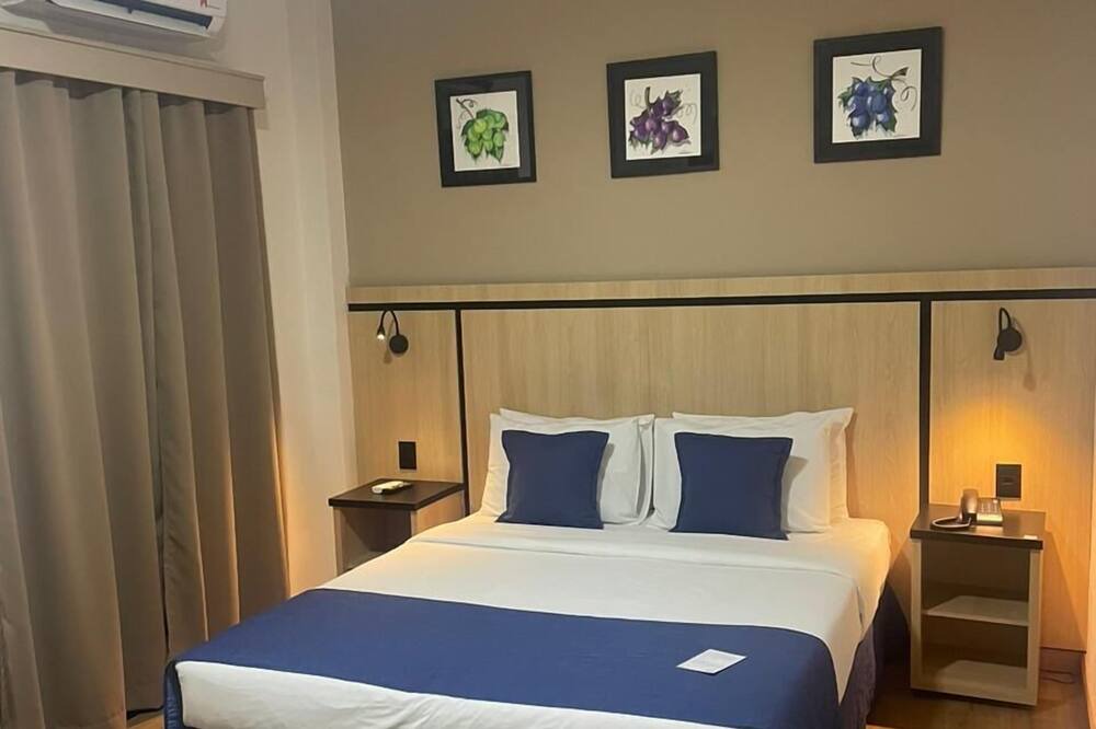 Photo of Bedroom in Parque do Colegio