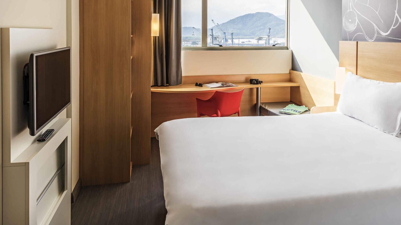 Photo of Bedroom in Santos
