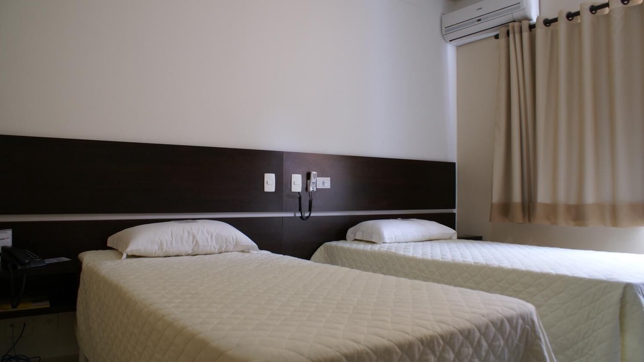 Photo of Bedroom in Lins