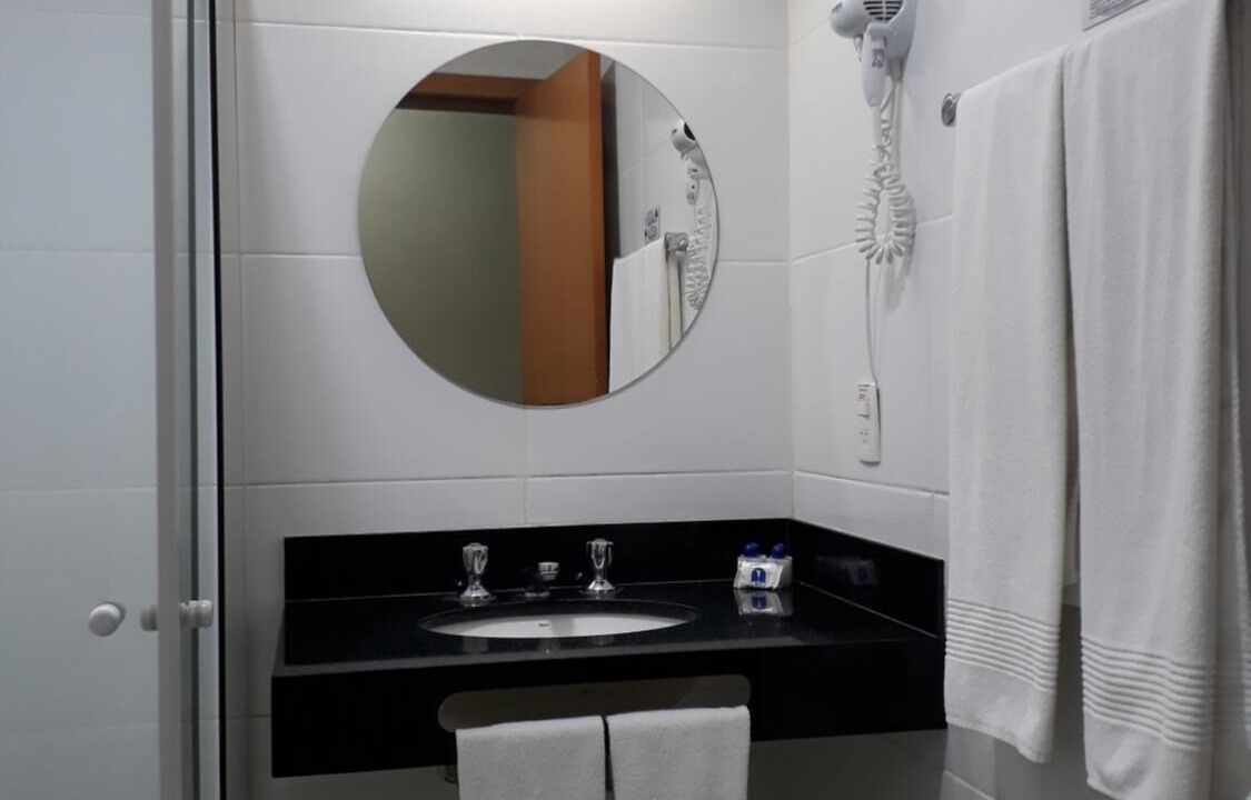 Photo of Bathroom in Lins