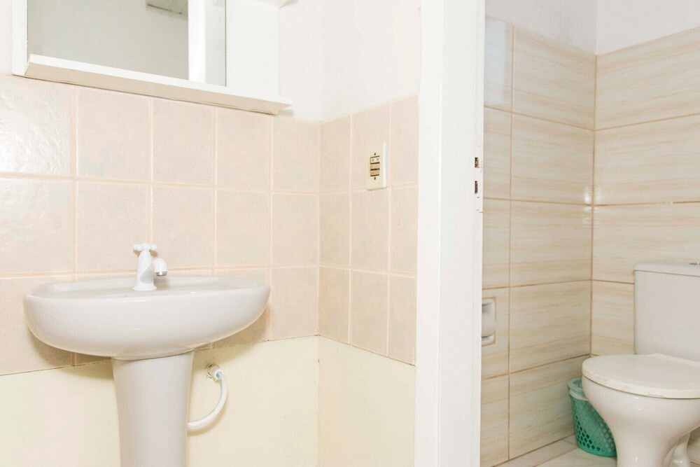 Photo of Bathroom in Ingleses Sul