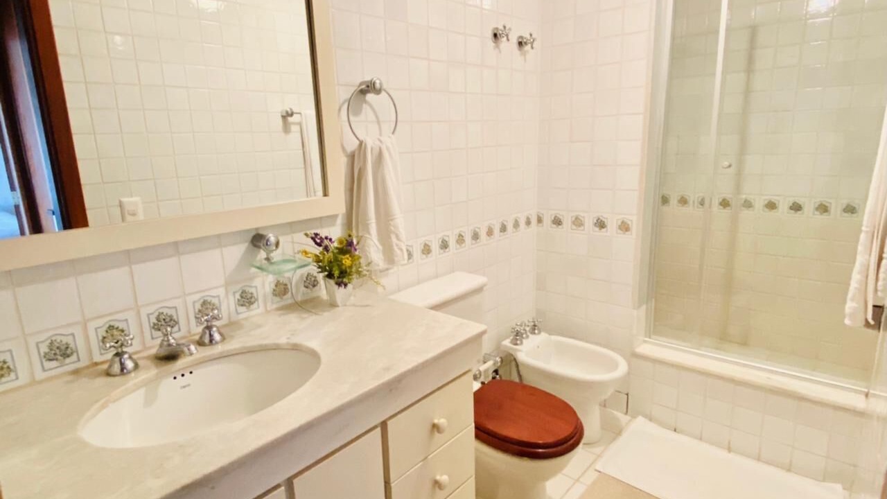 Photo of Bathroom in Vila Poran