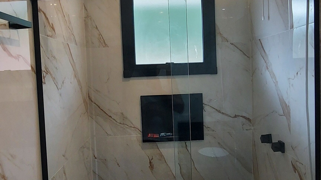 Photo of Bathroom in Boicucanga Beach