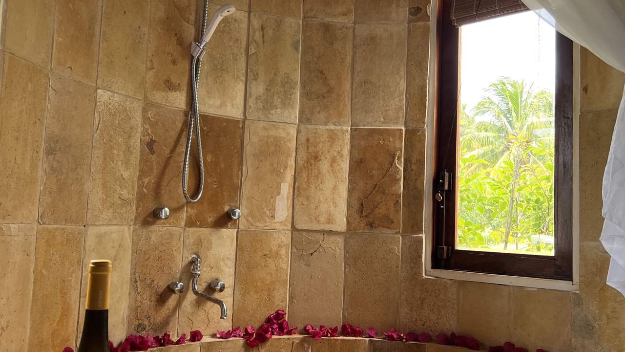 Photo of Bathroom in Porto de Pedras
