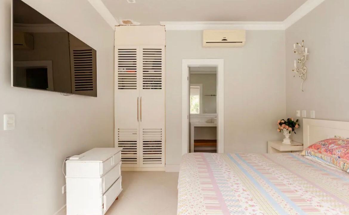 Photo of Bedroom in Guaruja