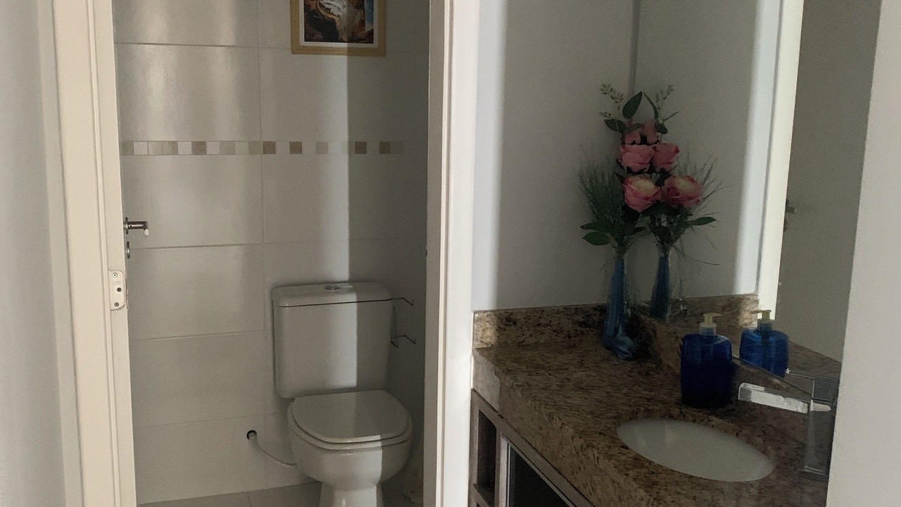Photo of Bathroom in Aviacao