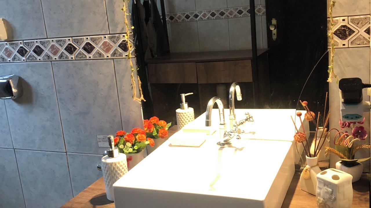 Photo of Bathroom in Avare