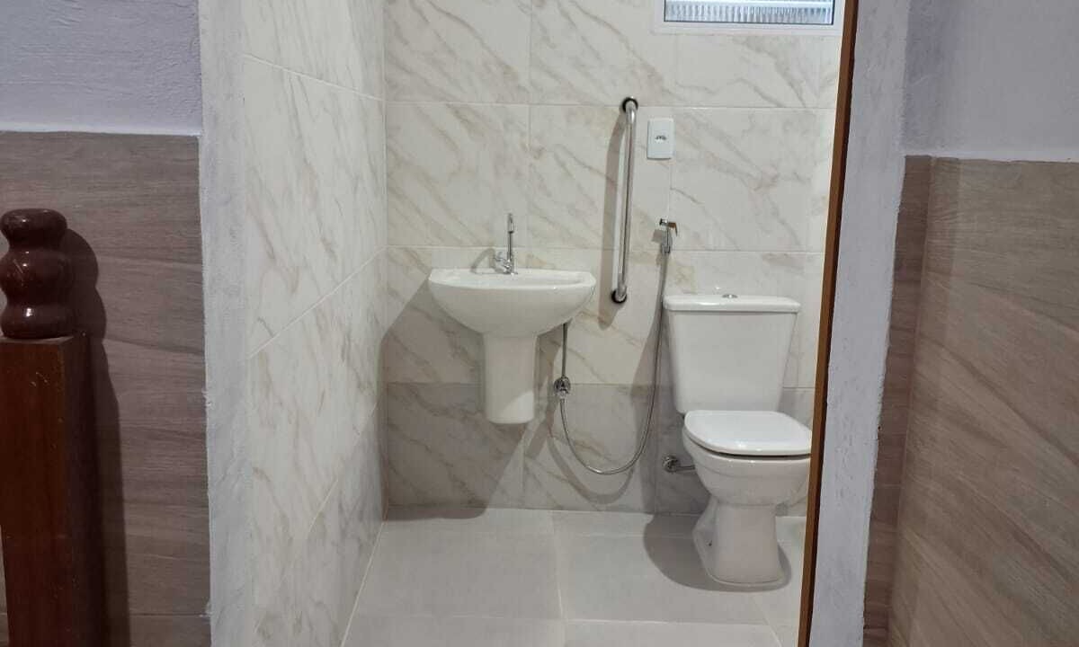 Photo of Bathroom in Caraguatatuba