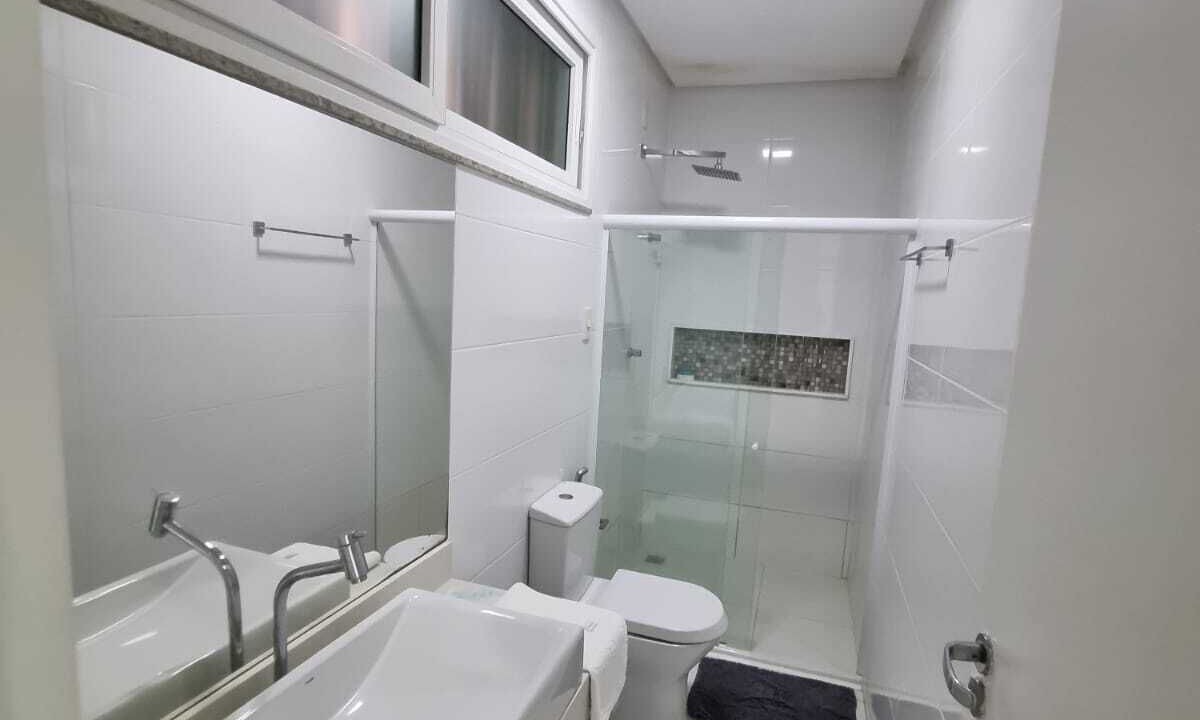 Photo of Bathroom in Aruana