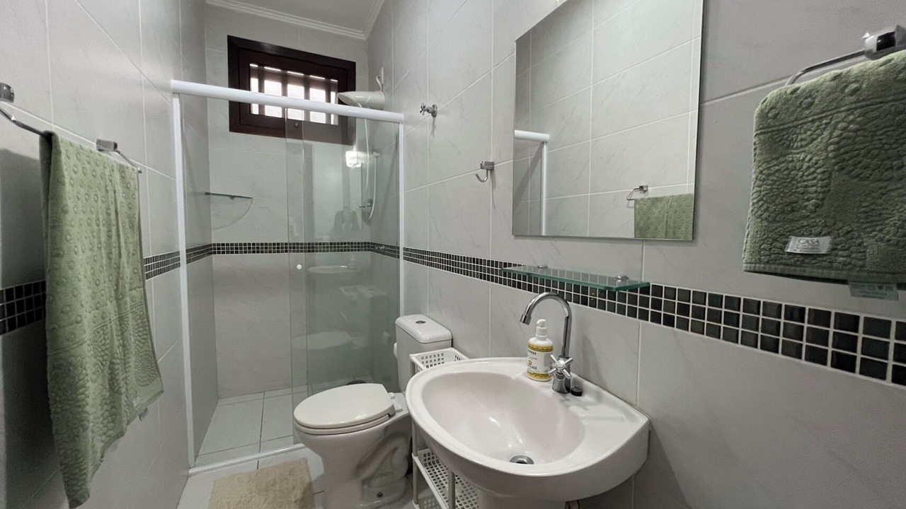 Photo of Bathroom in Praia de Barequecaba
