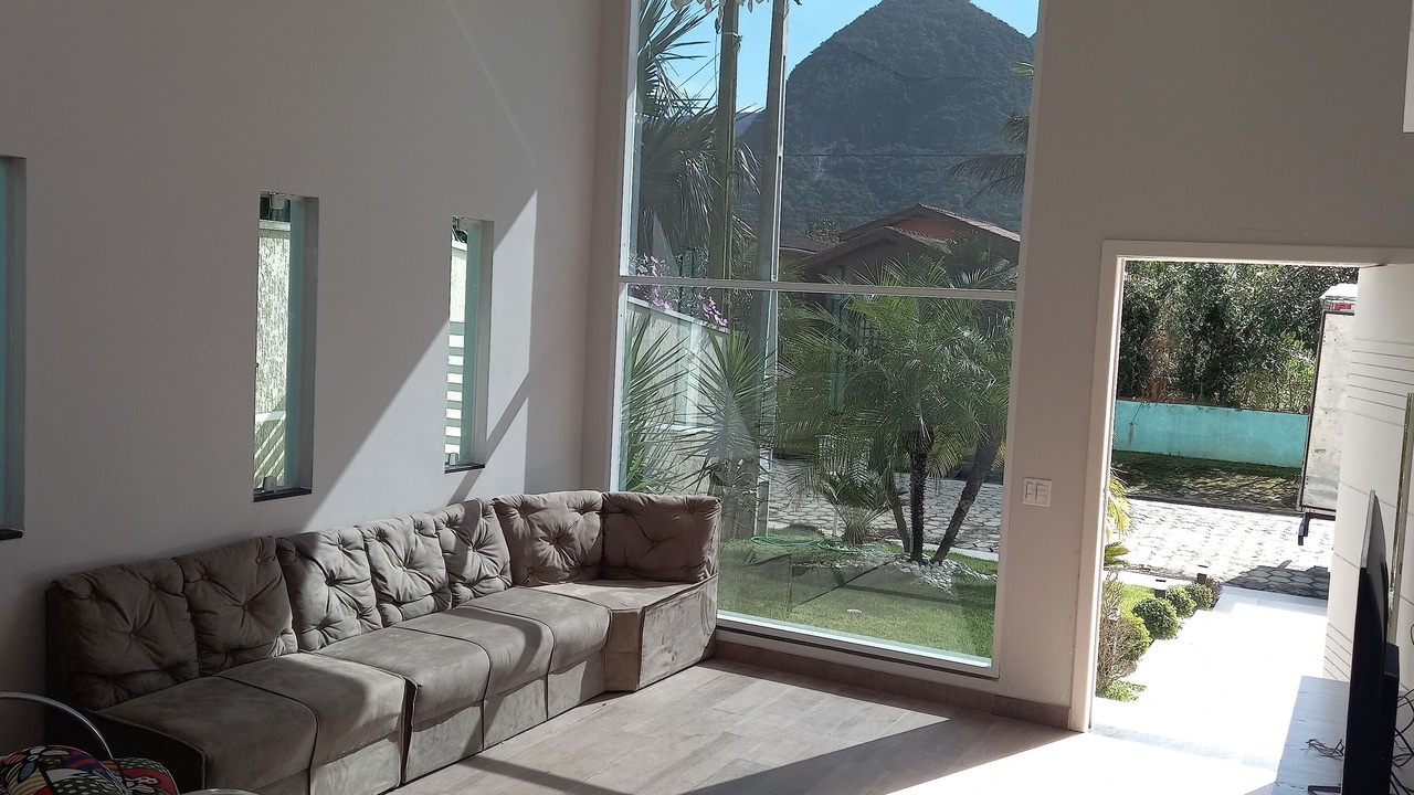 Photo of Livingroom in Morada da Praia