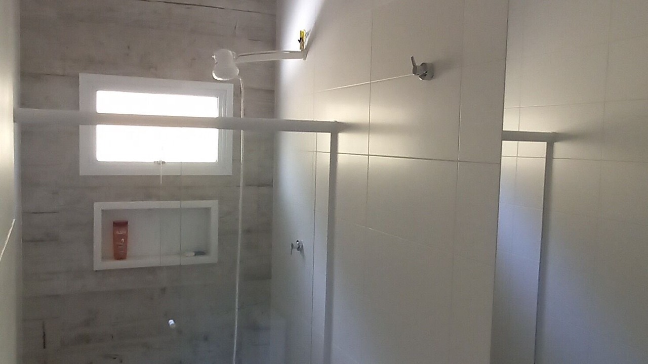 Photo of Bathroom in Morada da Praia