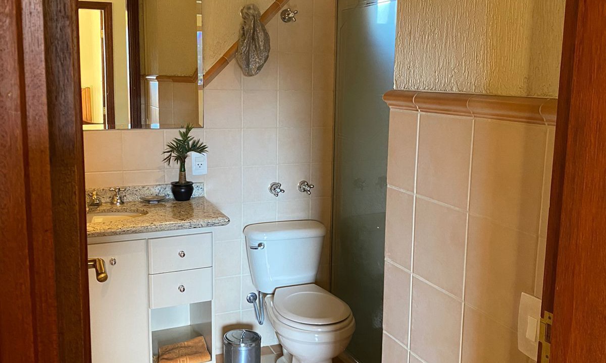 Photo of Bathroom in Vila Everest