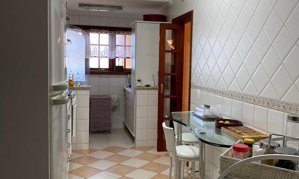 Photo of Kitchen in Vila Everest
