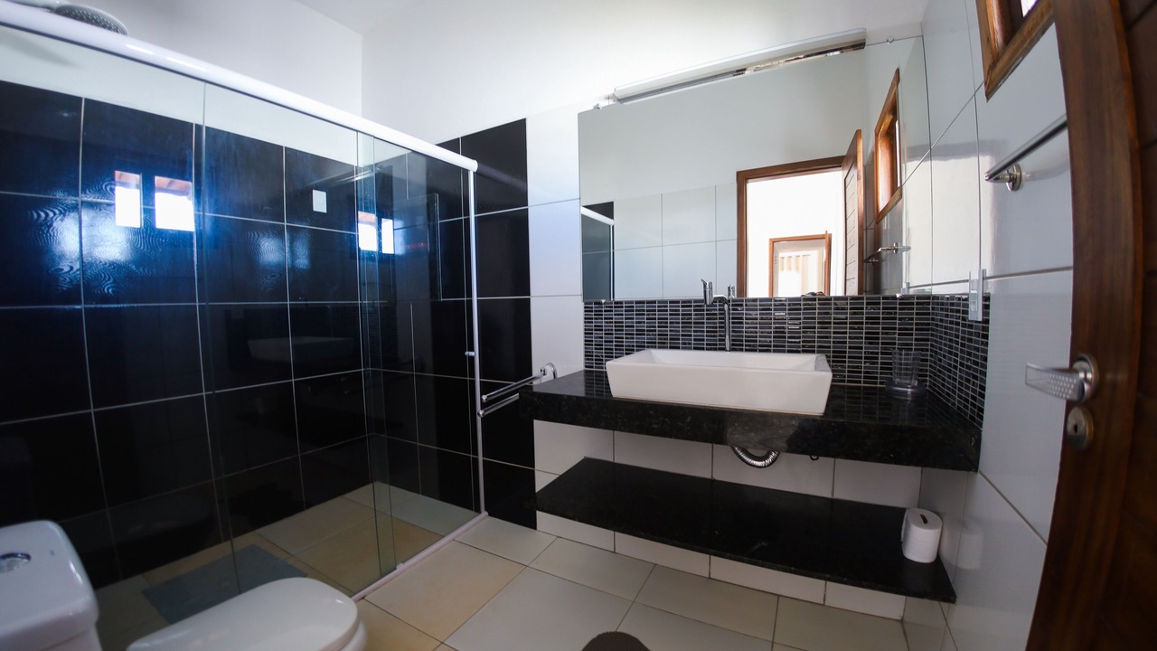 Photo of Bathroom in Touros