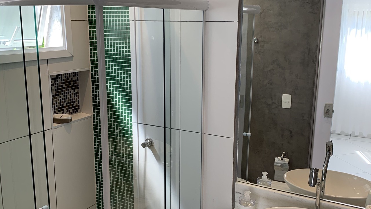 Photo of Bathroom in Lazaro