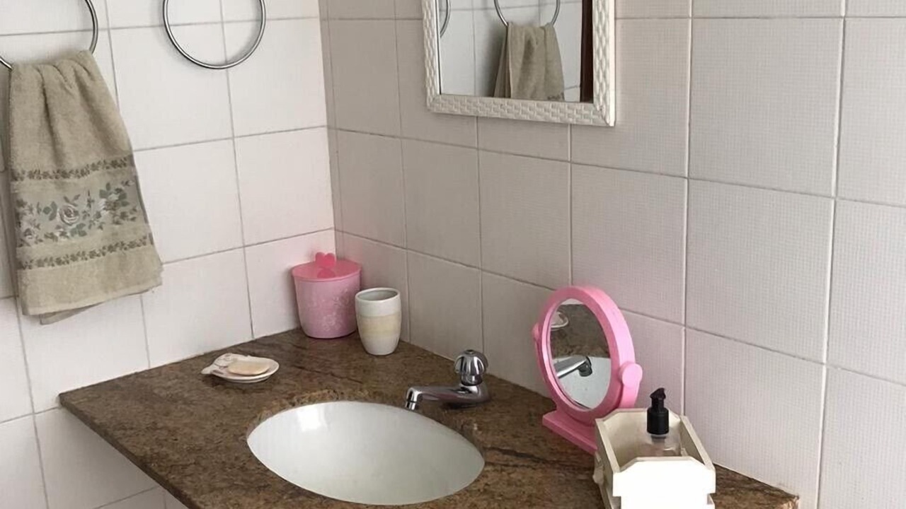 Photo of Bathroom in Sao Lourenco da Serra