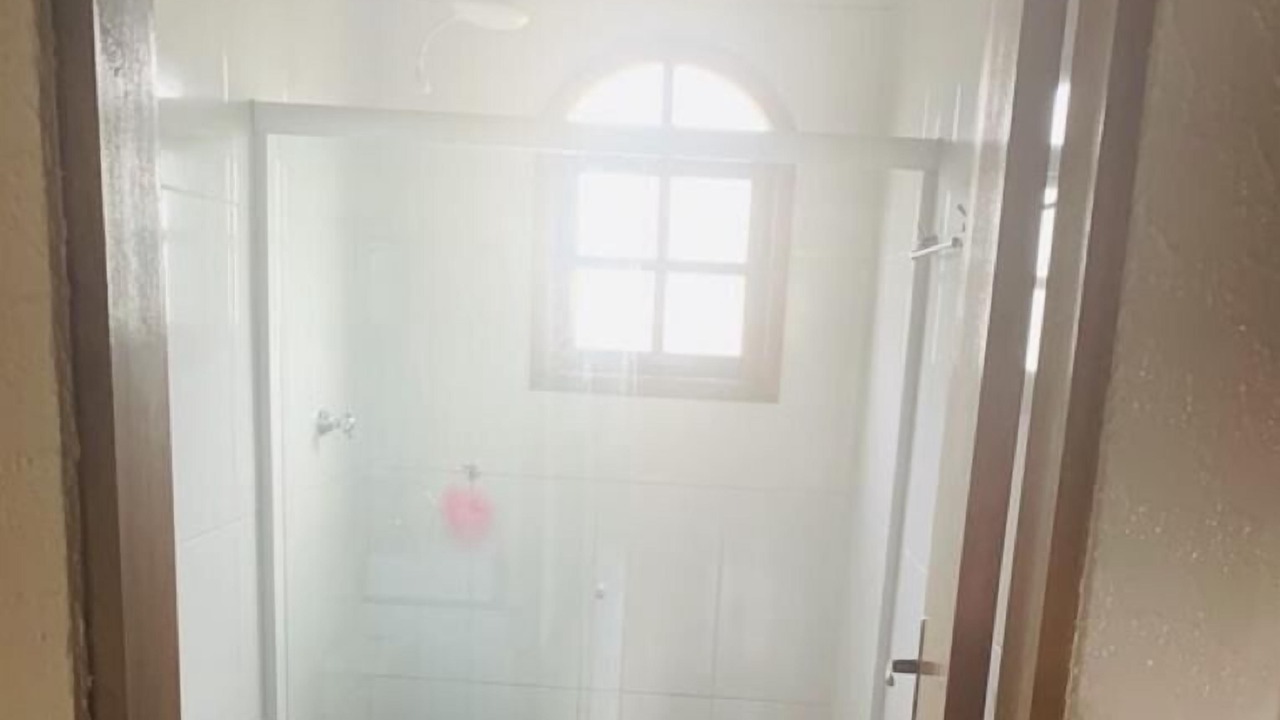 Photo of Bathroom in Igarata