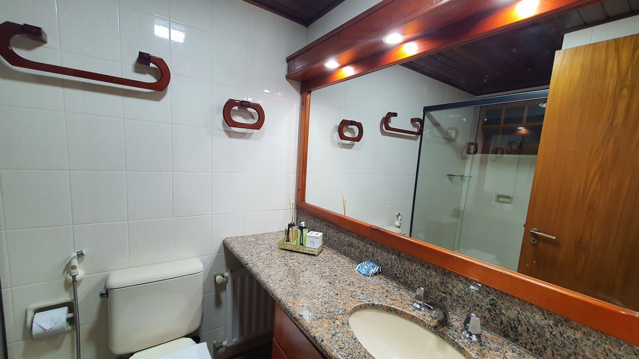 Photo of Bathroom in Gramado
