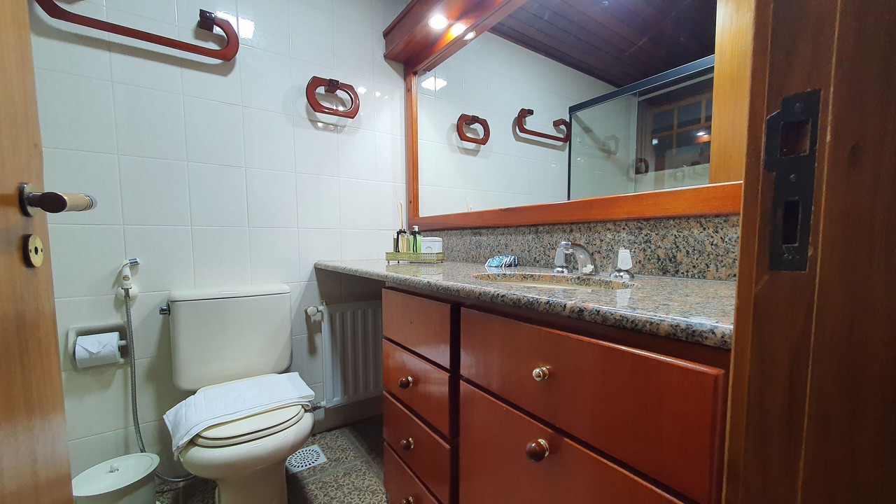 Photo of Bathroom in Gramado