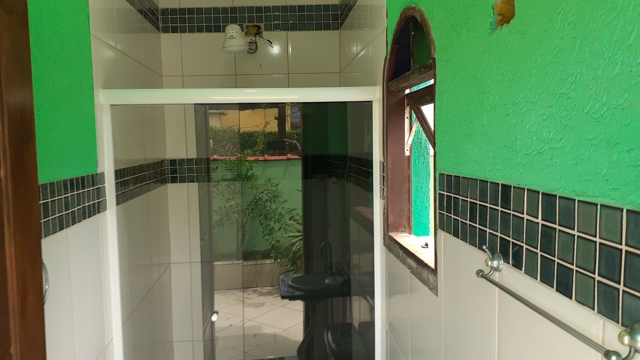 Photo of Bathroom in Morada da Praia