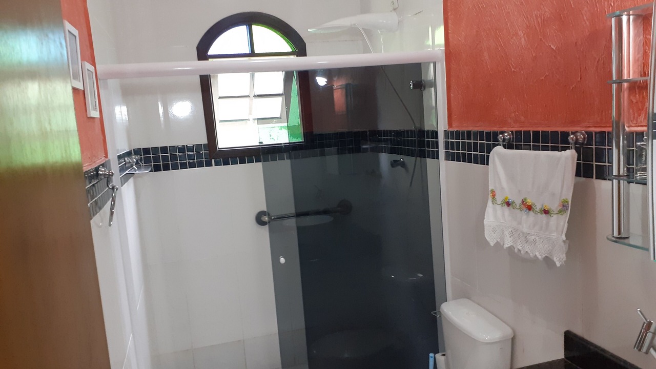 Photo of Bathroom in Morada da Praia