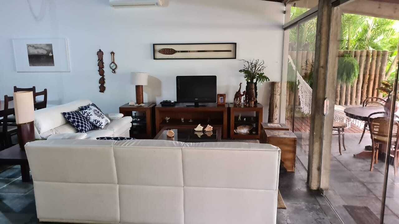 Photo of Livingroom in Praia da Enseada