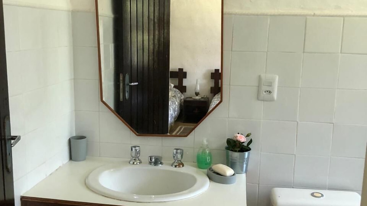 Photo of Bathroom in Igarata