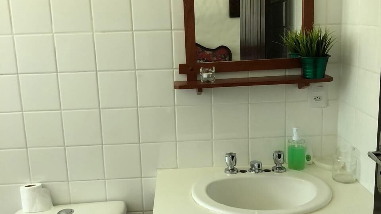 Photo of Bathroom in Igarata