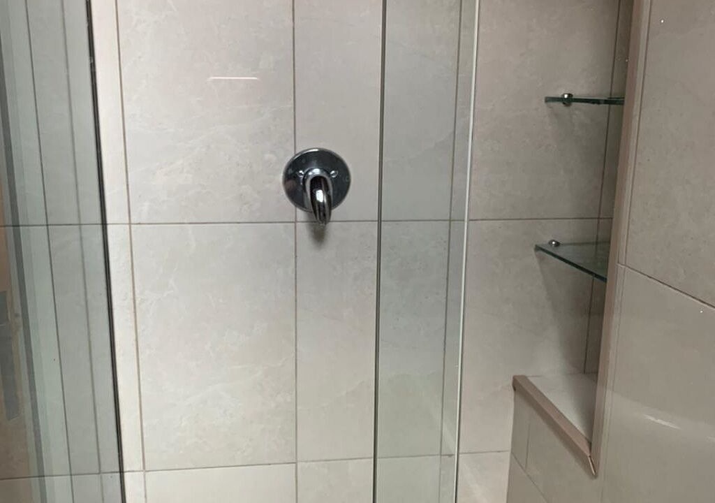 Photo of Bathroom in Vila Everest
