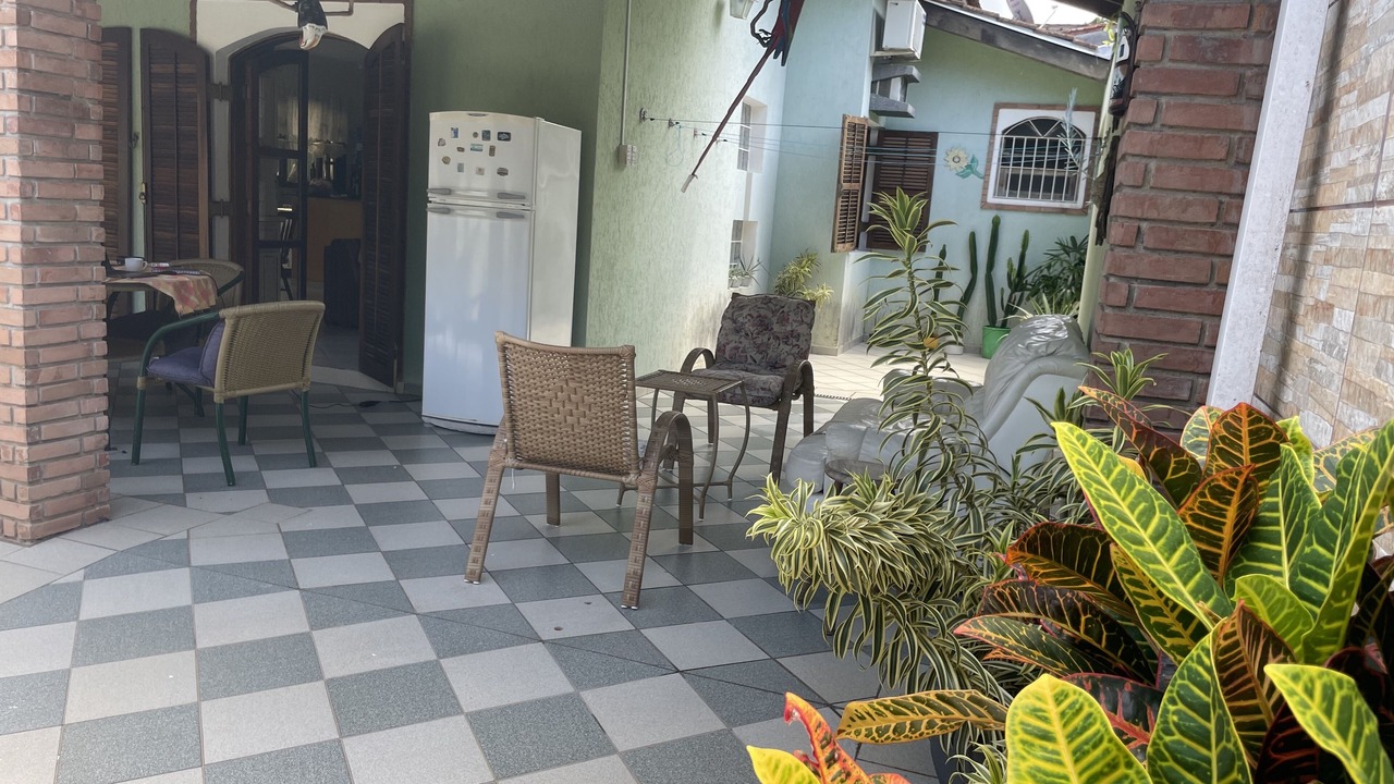 Photo of Patio Balcony in Praia da Enseada