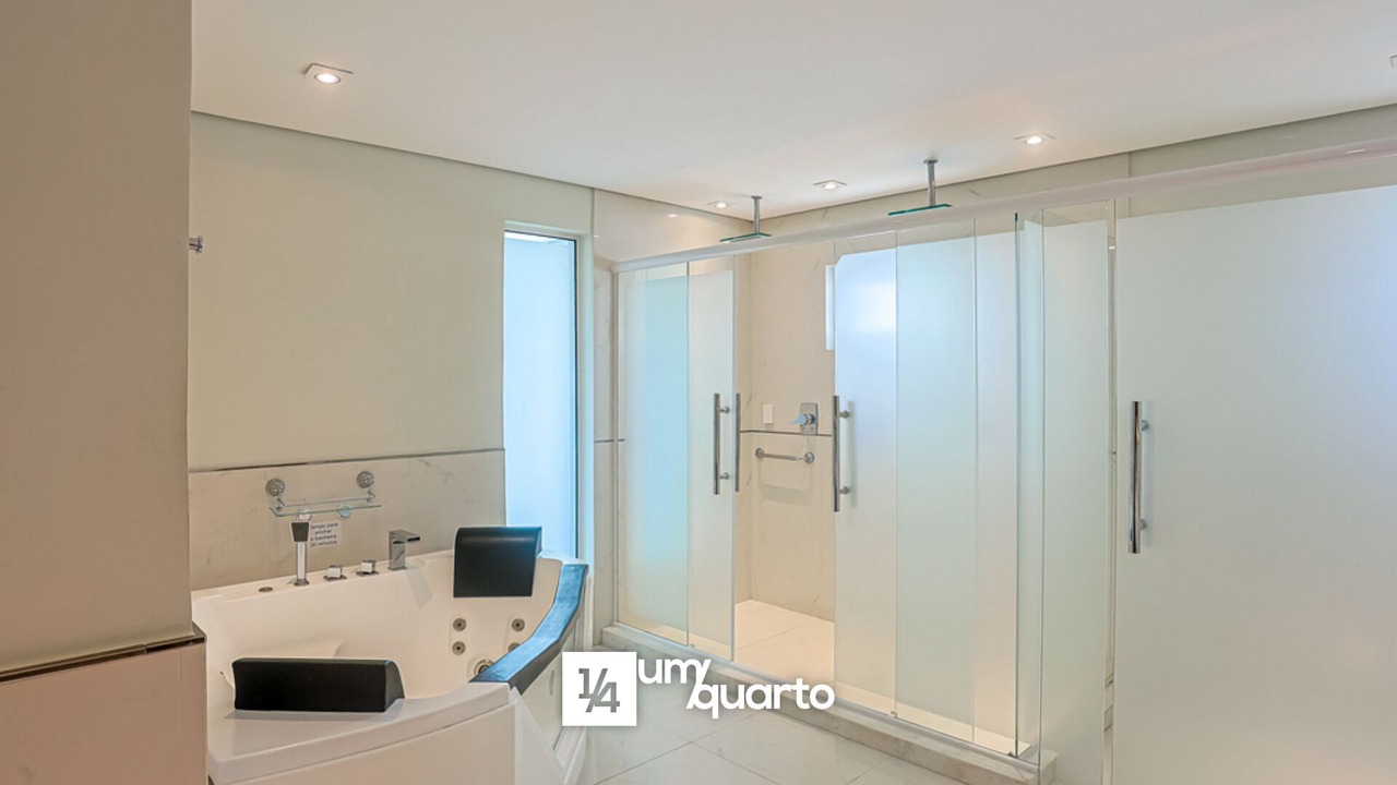 Photo of Bathroom in Reboucas