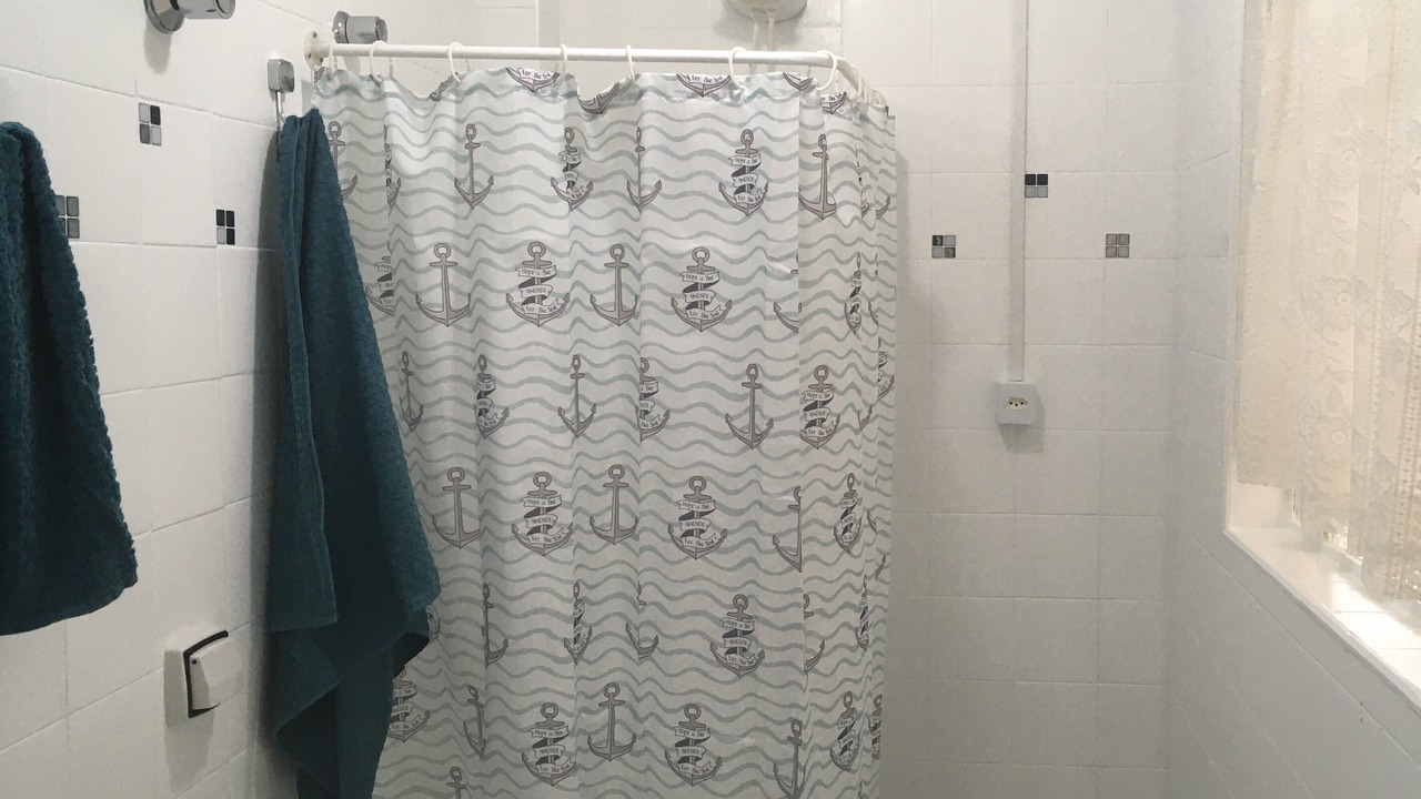 Photo of Bathroom in Embare