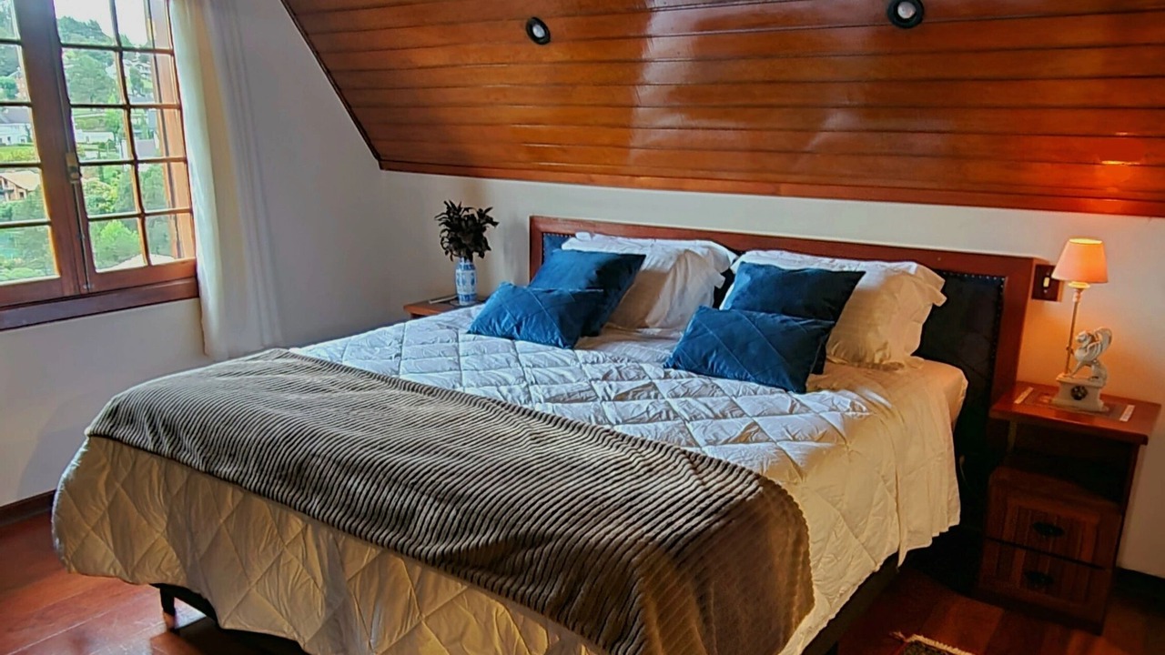Photo of Bedroom in Vila Everest