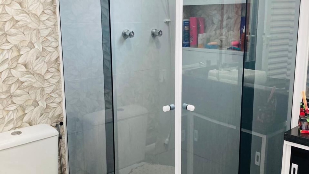 Photo of Bathroom in Real