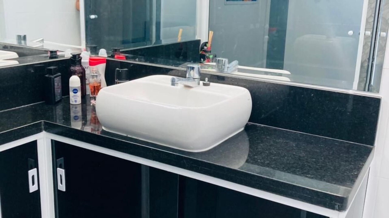 Photo of Bathroom in Real